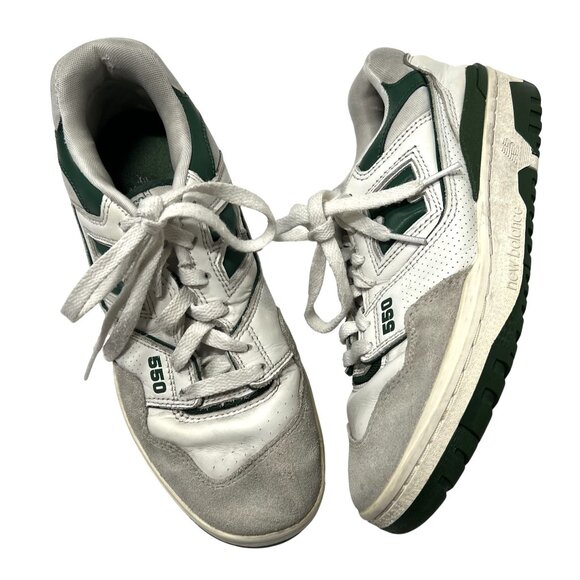 New Balance 550 Sneakers in White Green - Picture 1 of 9